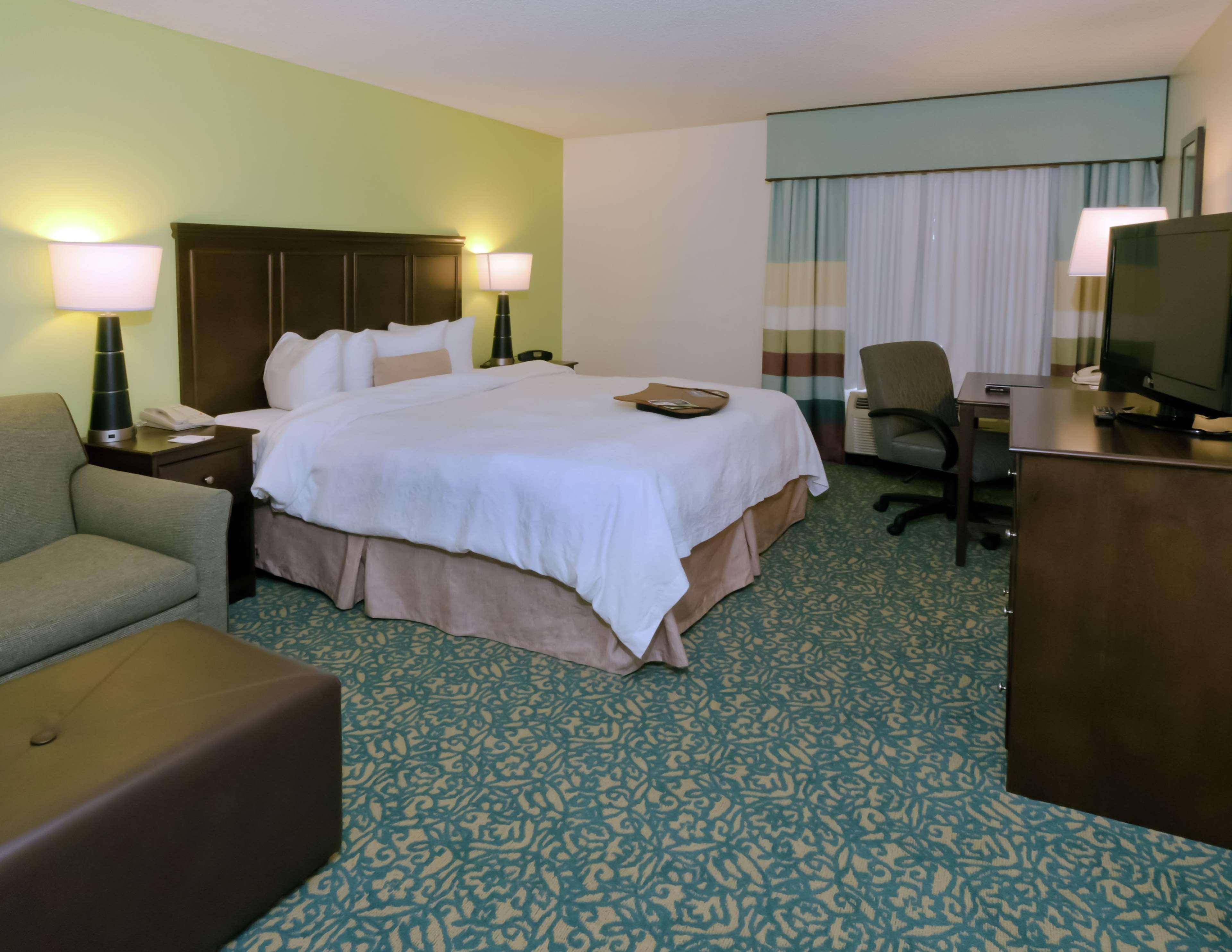Hampton Inn & Suites Miami-Doral Dolphin Mall Oda fotoğraf