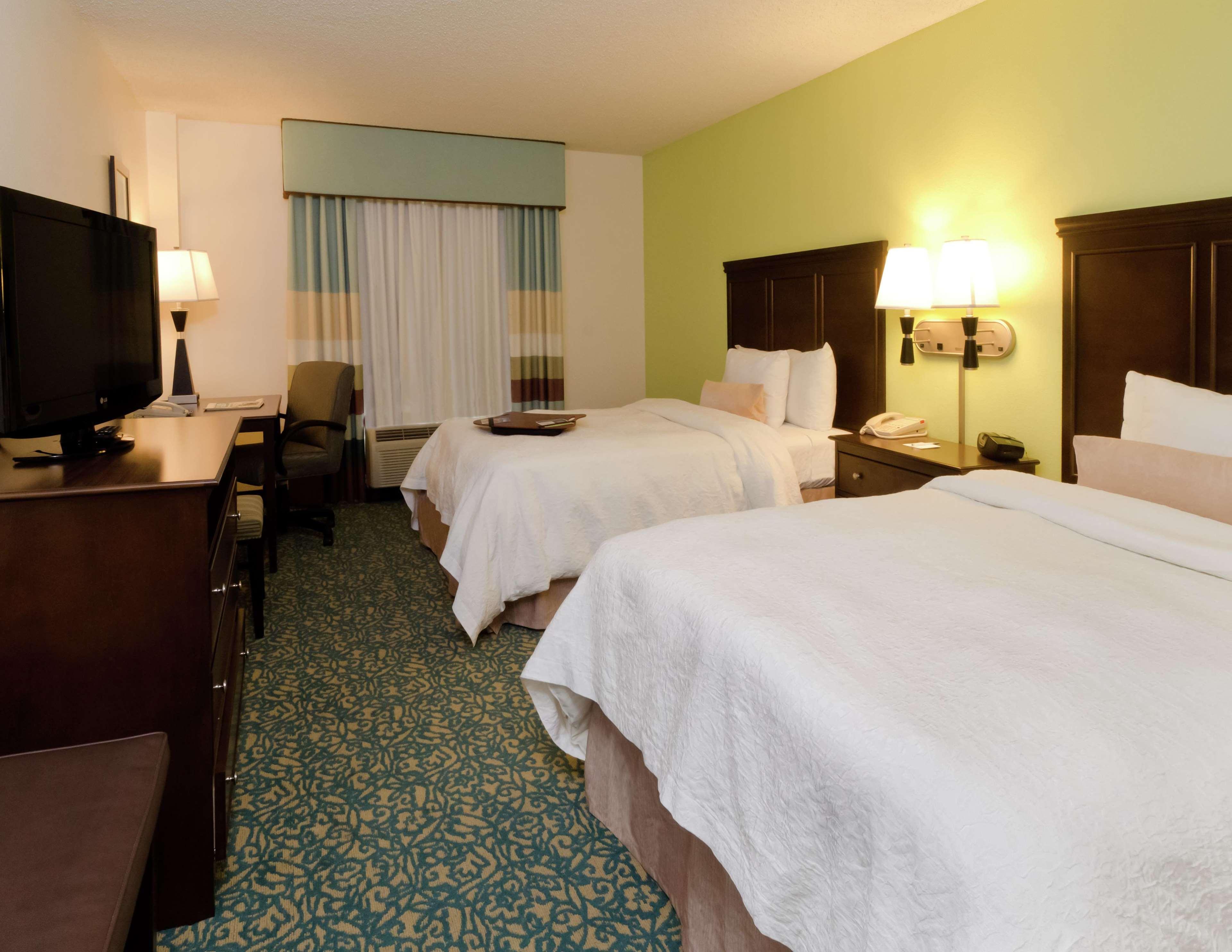 Hampton Inn & Suites Miami-Doral Dolphin Mall Oda fotoğraf