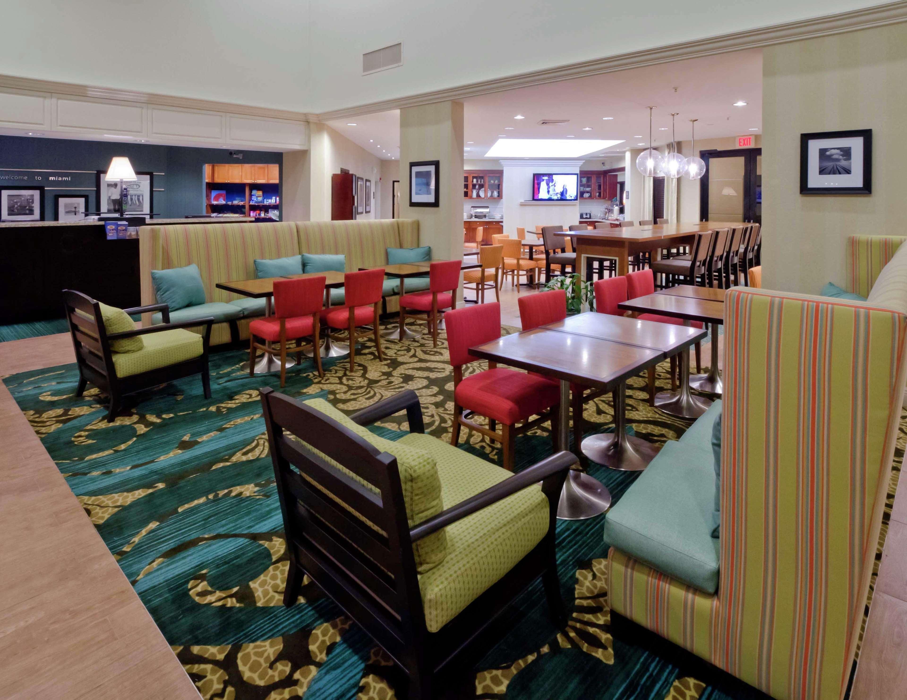 Hampton Inn & Suites Miami-Doral Dolphin Mall Dış mekan fotoğraf