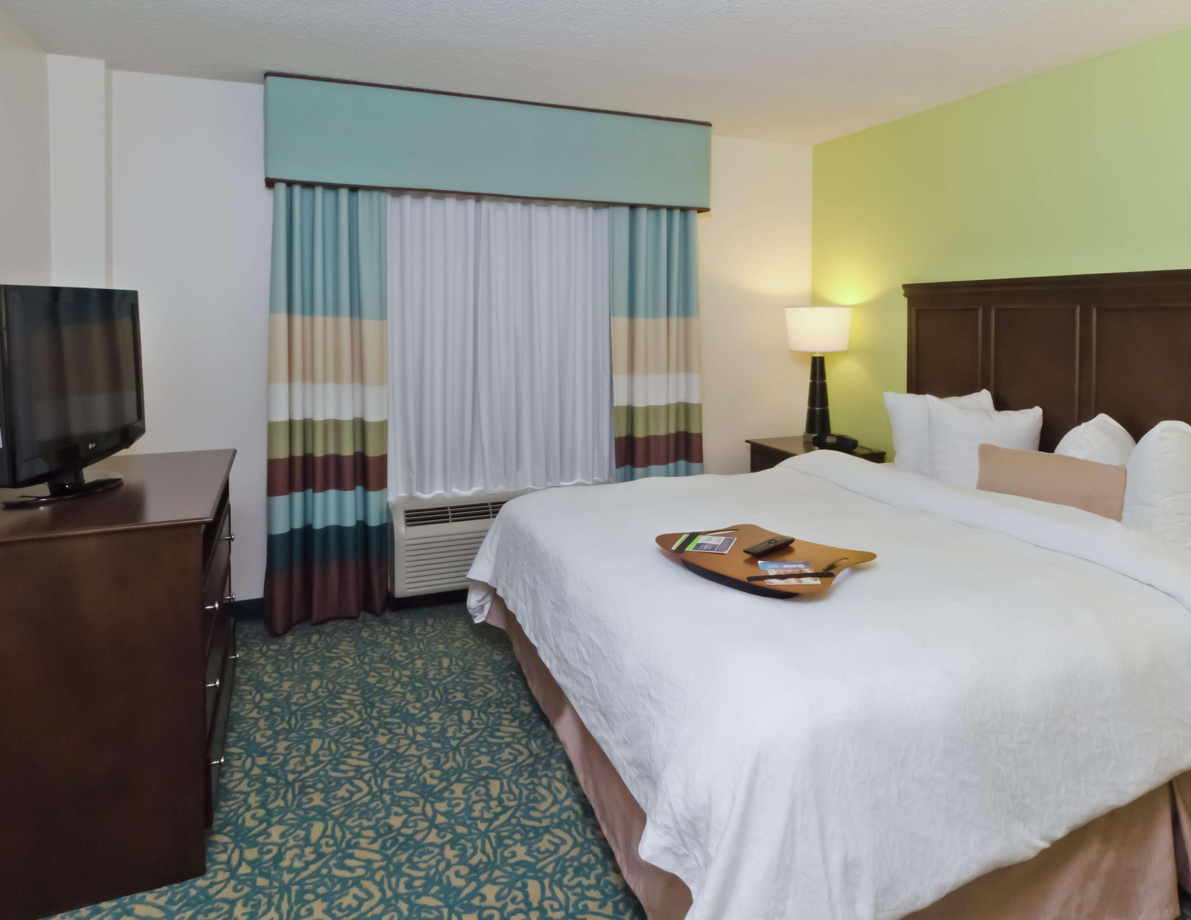 Hampton Inn & Suites Miami-Doral Dolphin Mall Oda fotoğraf